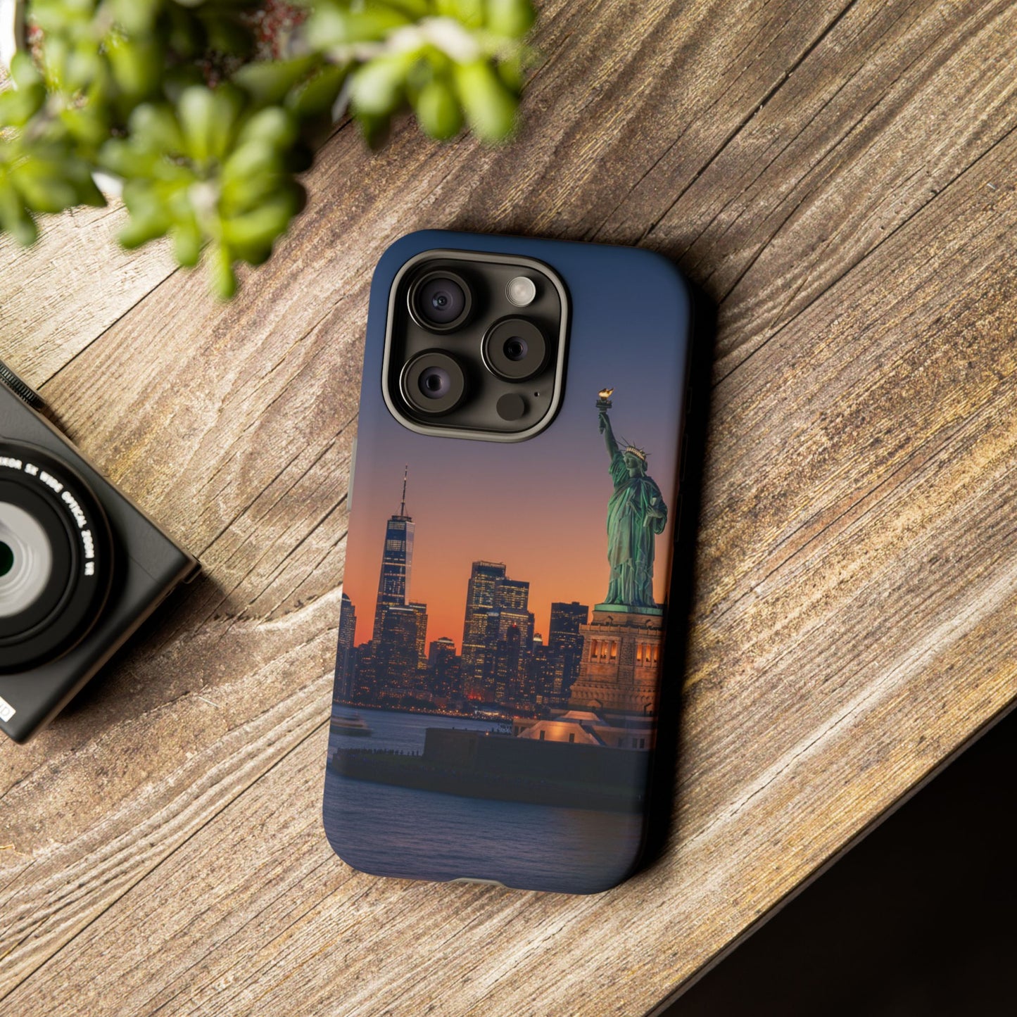Statue of Liberty Sunset Phone Case – New York City Skyline Travel Aesthetic Tough Case