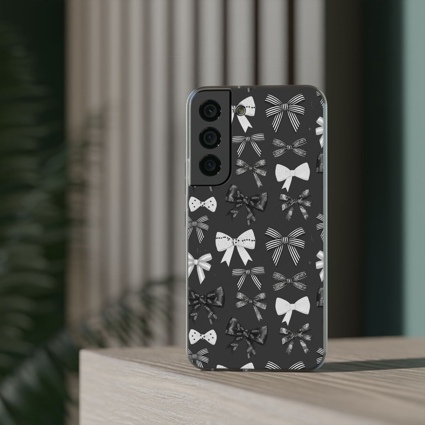 Black & White Bow Pattern Phone Case | Minimal Coquette Flexi Case