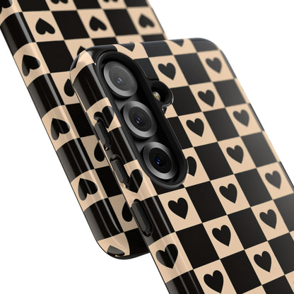 Checkerboard Heart Phone Case – Black & Beige Cute Aesthetic Protective Cover for Iphone, Samsung Galaxy and Pixel