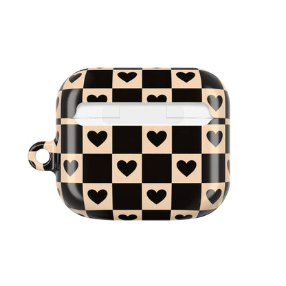 Checkerboard Heart AirPod Case — Retro Black & Beige Protective Cover