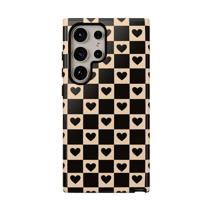 Checkerboard Heart Phone Case – Black & Beige Cute Aesthetic Protective Cover for Iphone, Samsung Galaxy and Pixel