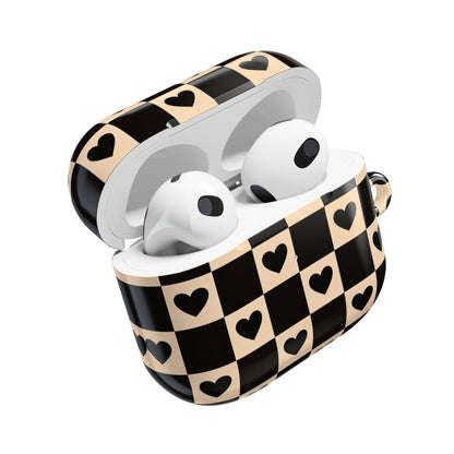 Checkerboard Heart AirPod Case — Retro Black & Beige Protective Cover