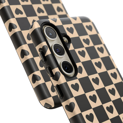 Checkerboard Heart Phone Case – Black & Beige Cute Aesthetic Protective Cover for Iphone, Samsung Galaxy and Pixel