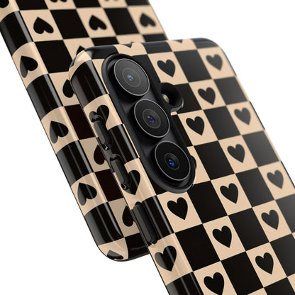 Checkerboard Heart Phone Case – Black & Beige Cute Aesthetic Protective Cover for Iphone, Samsung Galaxy and Pixel
