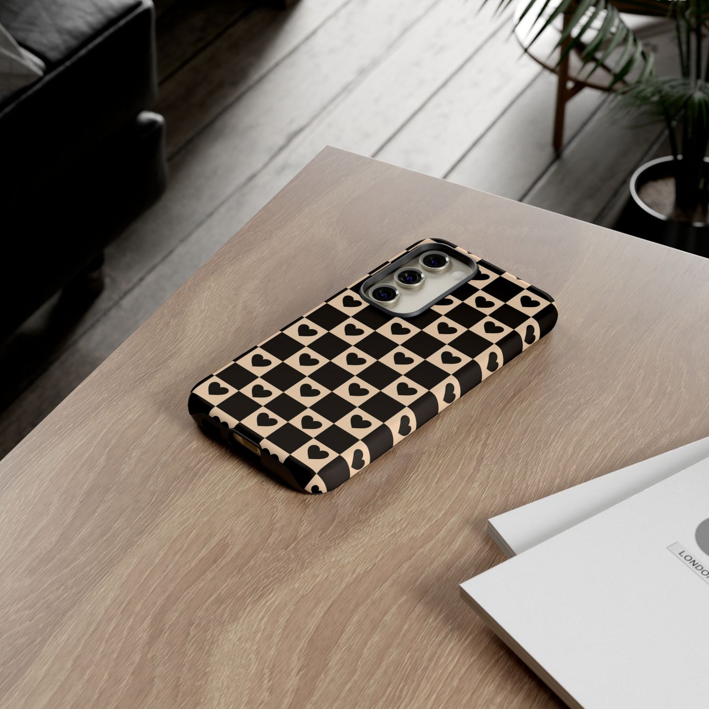 Checkerboard Heart Phone Case – Black & Beige Cute Aesthetic Protective Cover for Iphone, Samsung Galaxy and Pixel