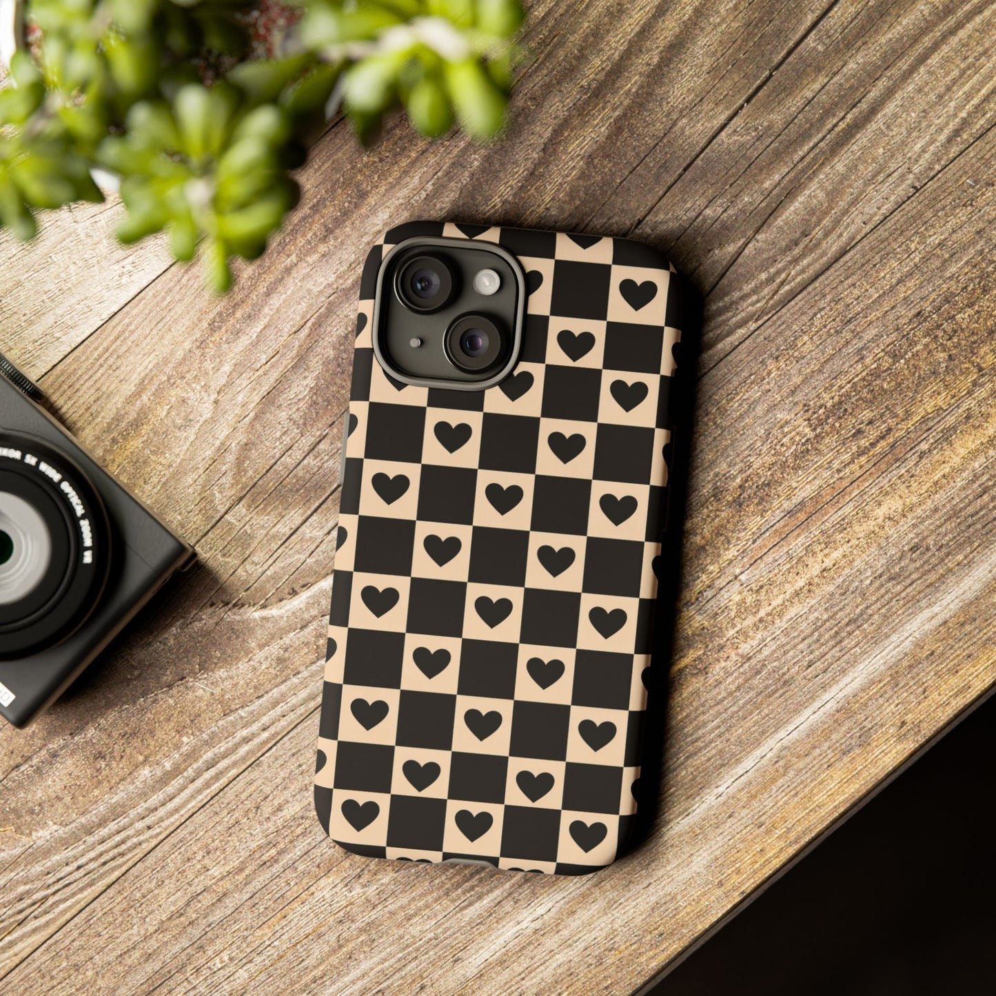 Checkerboard Heart Phone Case – Black & Beige Cute Aesthetic Protective Cover for Iphone, Samsung Galaxy and Pixel