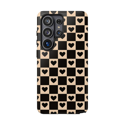 Checkerboard Heart Phone Case – Black & Beige Cute Aesthetic Protective Cover for Iphone, Samsung Galaxy and Pixel