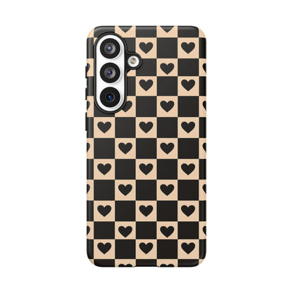 Checkerboard Heart Phone Case – Black & Beige Cute Aesthetic Protective Cover for Iphone, Samsung Galaxy and Pixel