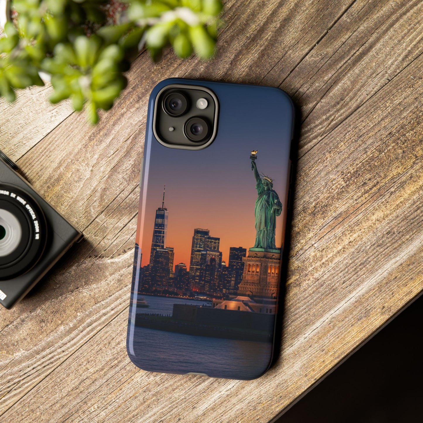 Statue of Liberty Sunset Phone Case – New York City Skyline Travel Aesthetic Tough Case