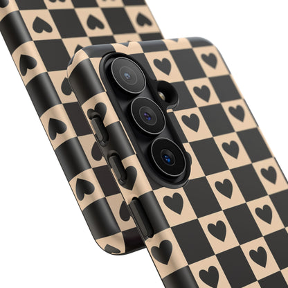 Checkerboard Heart Phone Case – Black & Beige Cute Aesthetic Protective Cover for Iphone, Samsung Galaxy and Pixel