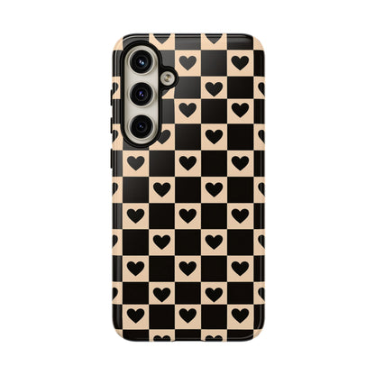 Checkerboard Heart Phone Case – Black & Beige Cute Aesthetic Protective Cover for Iphone, Samsung Galaxy and Pixel