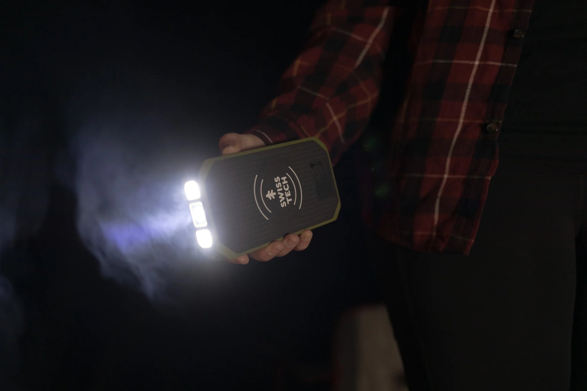 (4 Pack)  Wireless Power Bank, 20000 Mah, Built-In Flashlight, Charging Pad, IP54 Weatherproof, Travel Ready